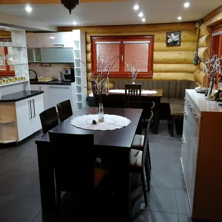 Casa de Férias Zrub Nová Lesná