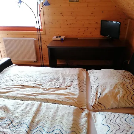 Zrub Nova Lesna Holiday home *