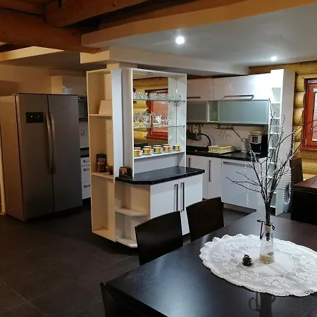 Zrub Nová Lesná Casa de Férias *