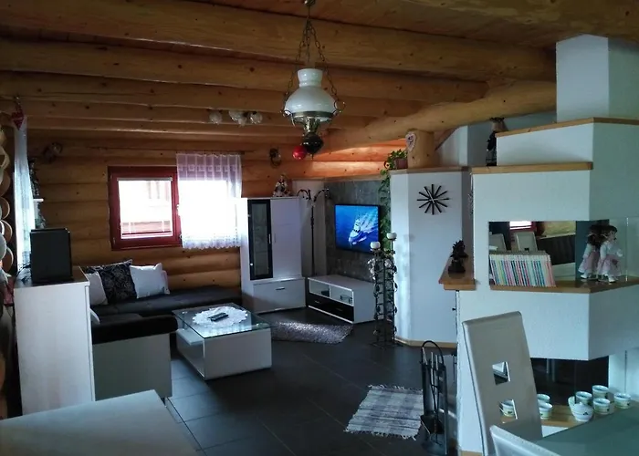 Zrub Nova Lesna Ferienhaus *